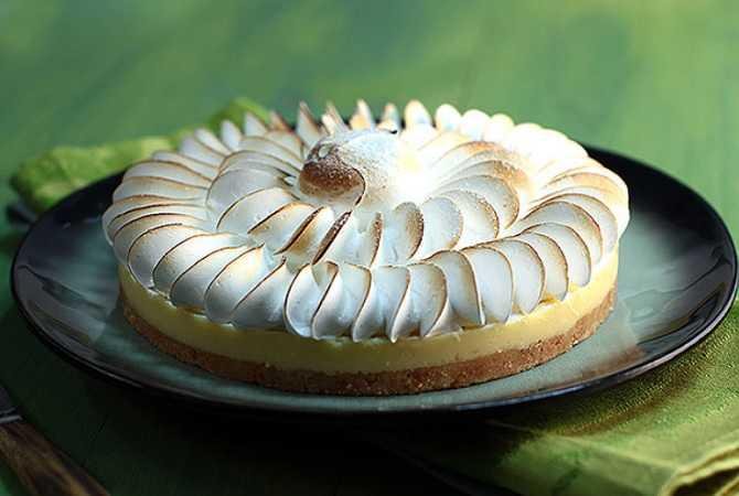 Волшебный лимонный пирог из песочного теста и немного о новогоднем настроении